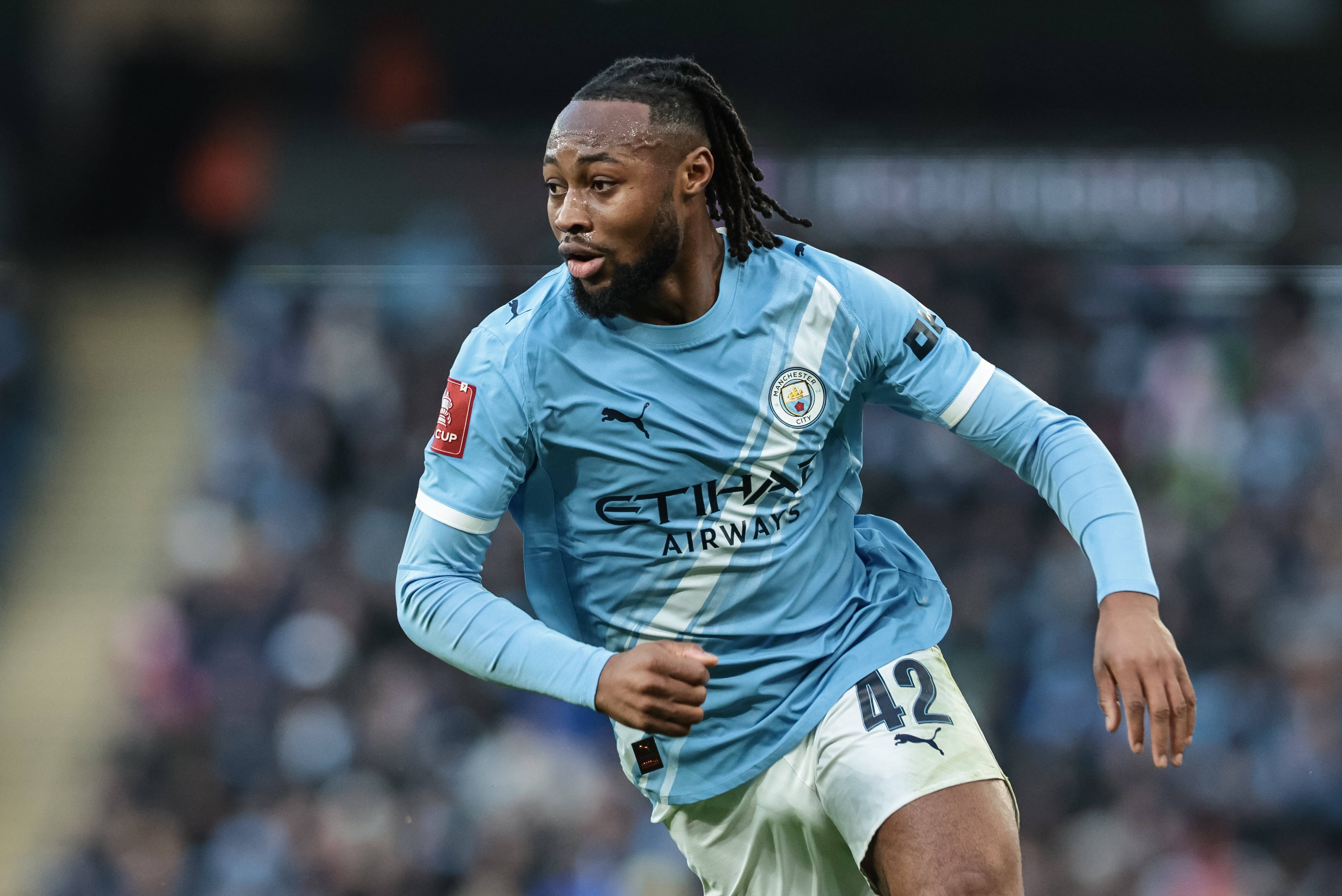 足球预测-TA曼城周报：新援格伊+塞梅尼奥令人印象深刻 鲍勃可能本月离开