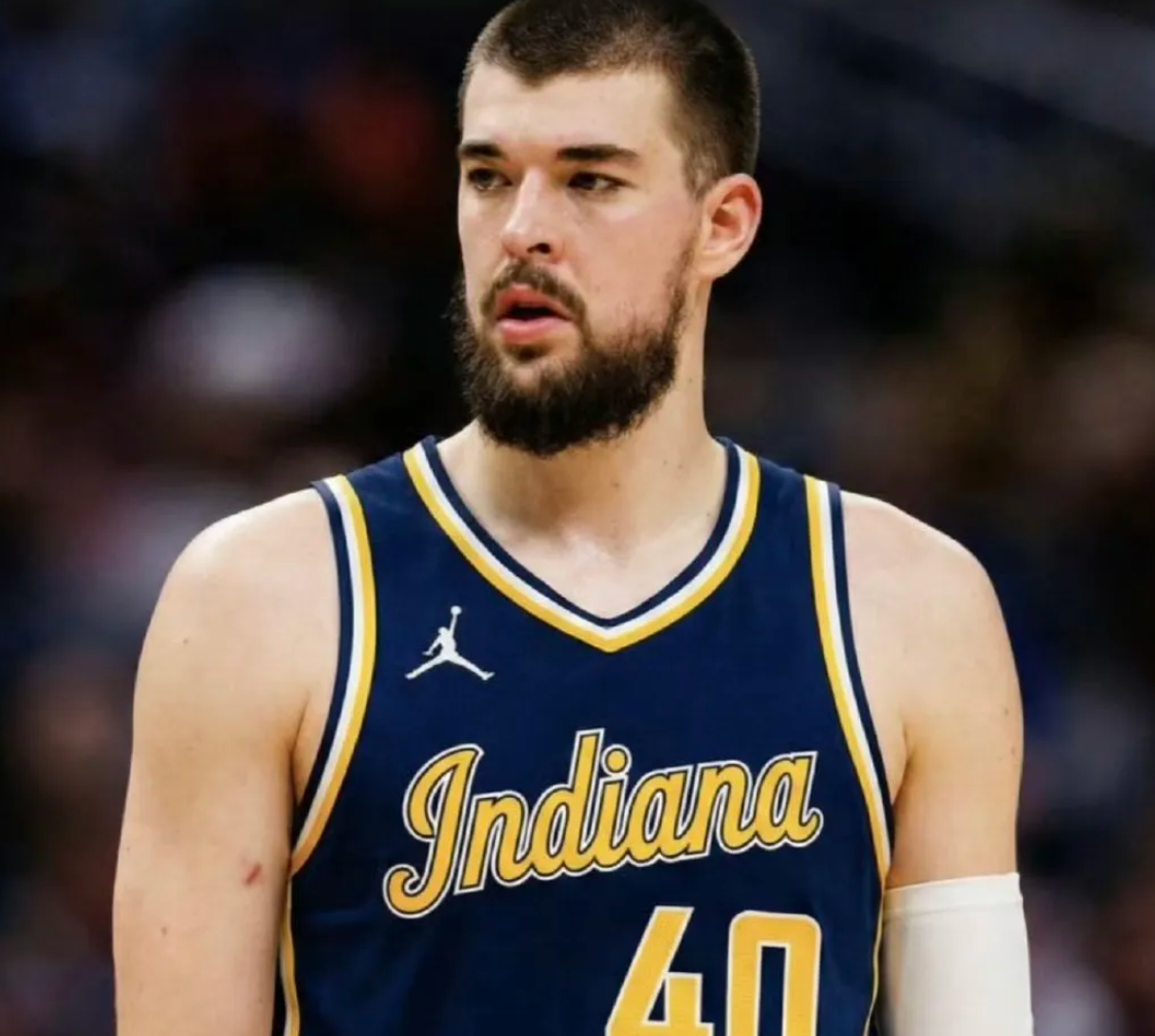 足球预测-洛城第一中锋离队！终于还是走了，伦纳德彻底单打！